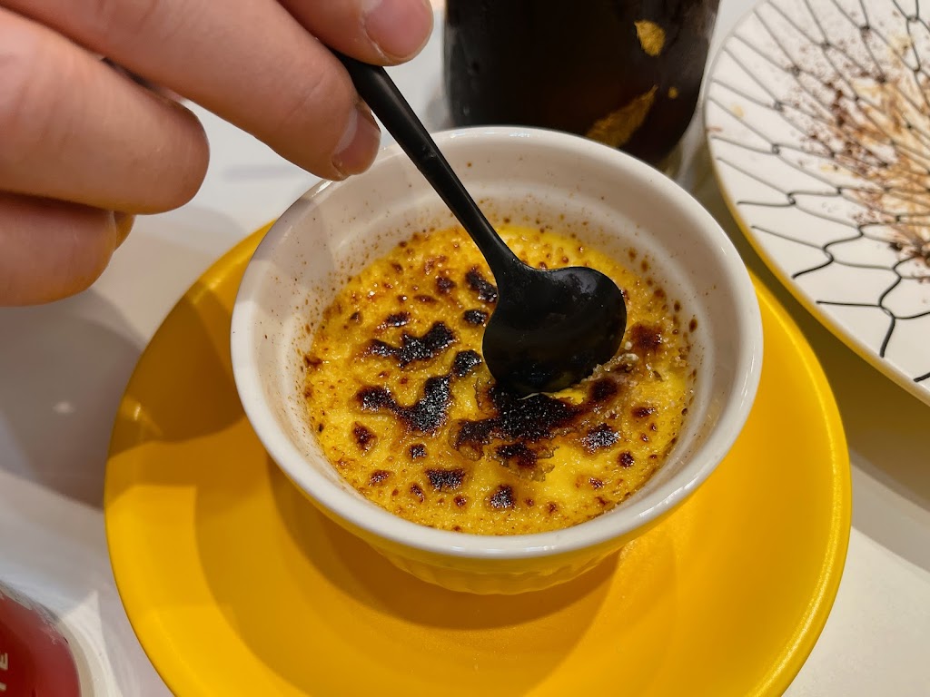 墨門珈琲 Moment Coffee 咖啡 咖啡豆 手沖 甜點 甜品 美食 下午茶 飲料 精品咖啡 烘豆 自烘巧克力 巴斯克 烤布蕾 磅蛋糕 手工餅乾 乳酪蛋糕 的照片