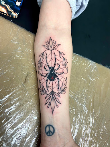 Explore tattoo ideas for new dads, creative tattoo ideas in Sunbury, available at Knuckles & Needles Tattoo Parlor