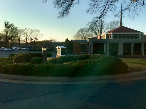 Funeral Home «Woody Funeral Home-Parham», reviews and photos, 1771 N Parham Rd, Richmond, VA 23229, USA