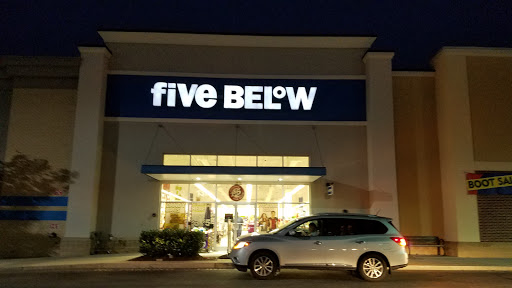 Five Below, 5900 Poyner Anchor Ln, Raleigh, NC 27616, USA, 