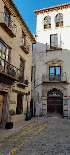 Fundacion Andaluza de la Prensa C. Escudo del Carmen, 4, Centro, 18009 Granada, España