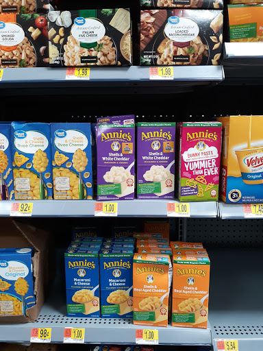 Discount Store «Walmart», reviews and photos, 2200 Holly Springs Pkwy, Holly Springs, GA 30115, USA