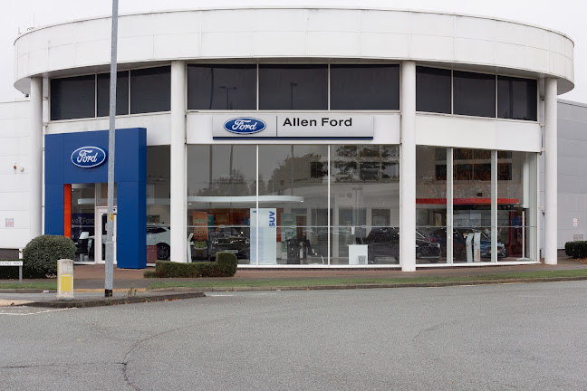 Allen Ford Northampton - Car dealer