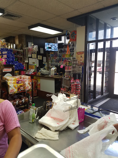 Grocery Store «EL REY MARKET», reviews and photos, 7600 National Turnpike, Louisville, KY 40214, USA