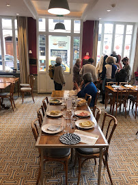 Atmosphère du Restaurant Les Petites Cantines Perrache à Lyon - n°1