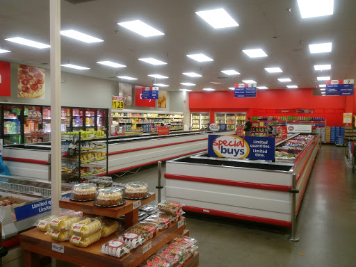 Grocery Store «Save-A-Lot», reviews and photos, 833 Louisville Rd, Frankfort, KY 40601, USA