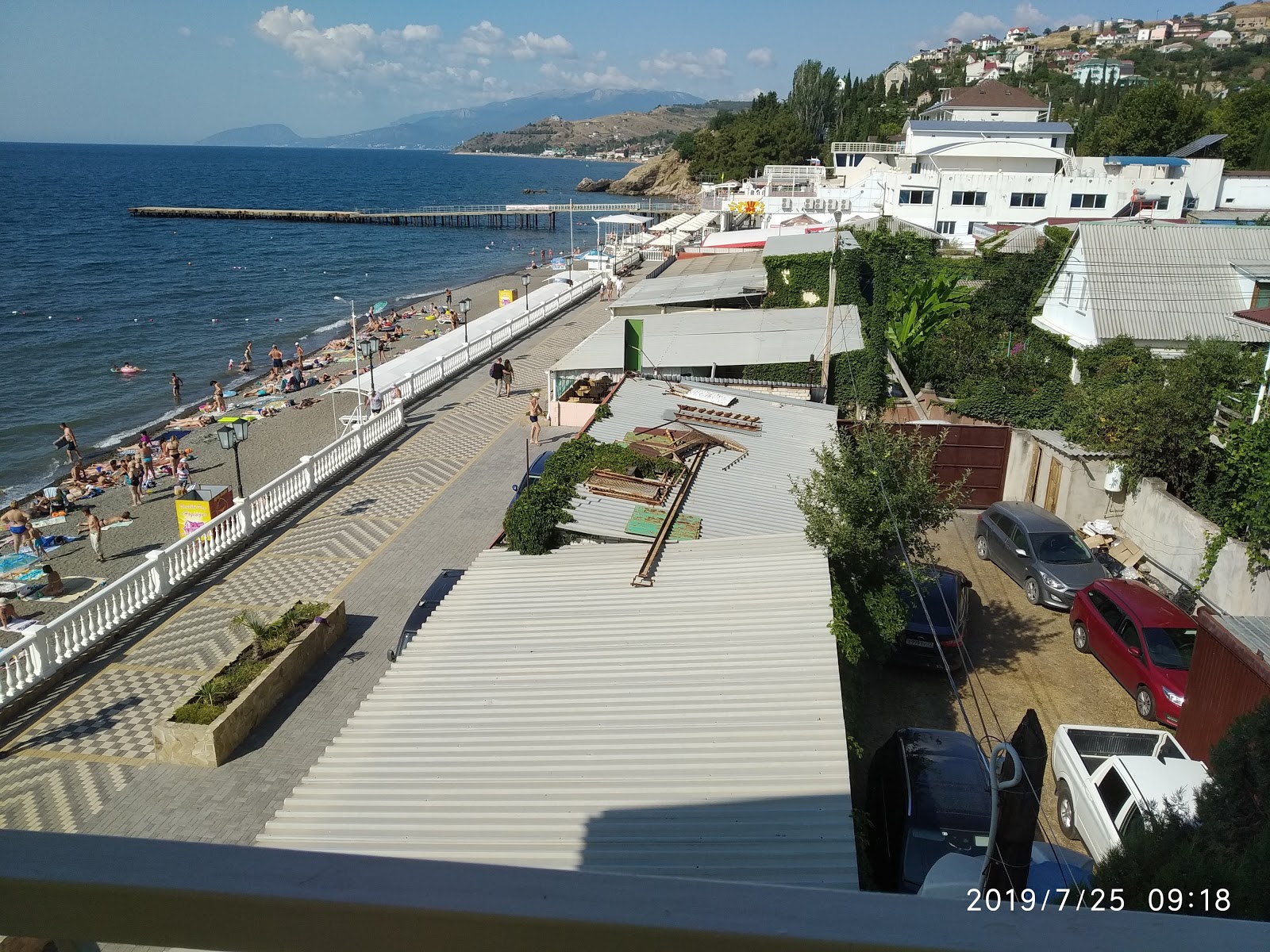 Malorechenskoe beach photo #2