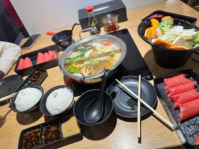 Comentarii opinii despre Urara Sushi & Shabu Shabu