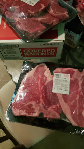 Grocery Store «Spring Street Market», reviews and photos, 801 S Spring St, Manchester, TN 37355, USA