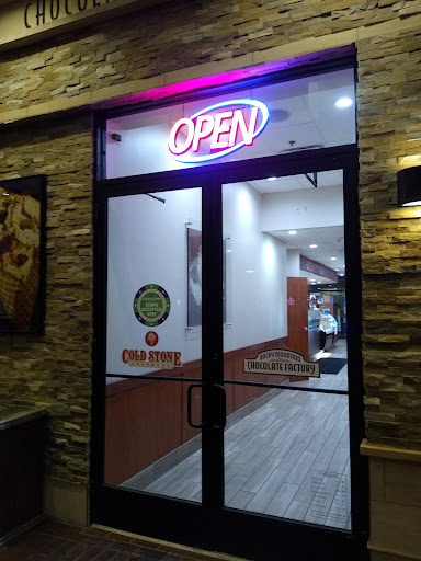 Ice Cream Shop «Cold Stone Creamery», reviews and photos, 510 Monroe Ave, Detroit, MI 48226, USA