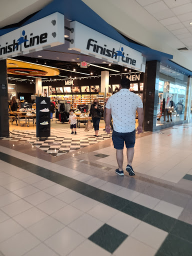 Shopping Mall «Westfield Sunrise», reviews and photos, 1 Sunrise Mall, Massapequa, NY 11758, USA