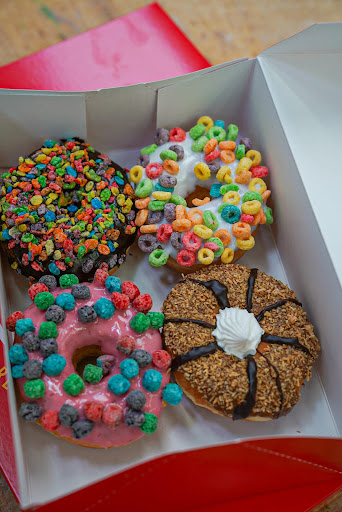 Donut Shop «Dandee Donuts Factory», reviews and photos, 102 N 28th Ave, Hollywood, FL 33020, USA