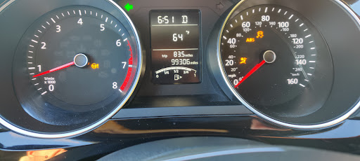 Used Car Dealer «Huggard and Ewing», reviews and photos, 1305 Washington St, Stoughton, MA 02072, USA