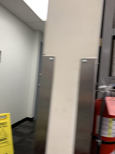 Office Supply Store «Staples», reviews and photos, 1080 Old Country Rd, Westbury, NY 11590, USA