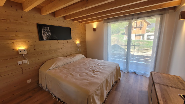 Chambres Gîte gite du petit lynx 73630 Le Chatelard