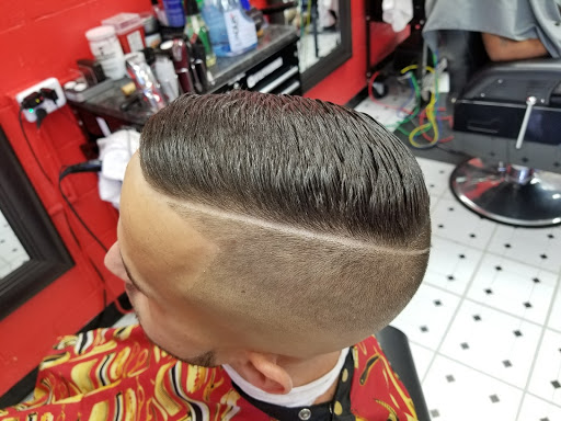 Barber Shop «Elegance Barber Shop & Salon», reviews and photos, 2522 E North St, Greenville, SC 29615, USA