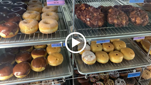 Donut Shop «Lucky Donuts», reviews and photos, 140 SW 152nd St, Seattle, WA 98166, USA