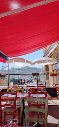 Photo n°50 de Yasmine Vieux Port à Marseille ()