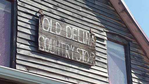 Restaurant «Old Delina Country Store», reviews and photos, 4397 John Barnes Rd, Cornersville, TN 37047, USA