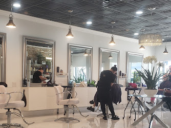 Aviles Hair Studio And The Spa at Aviles