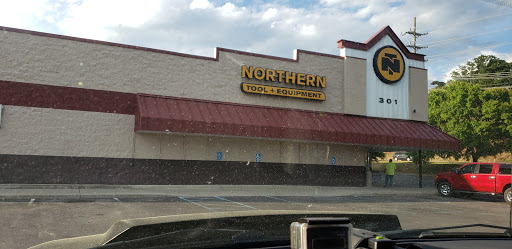 Tool Store «Northern Tool + Equipment», reviews and photos, 301 S Electric Rd, Salem, VA 24153, USA