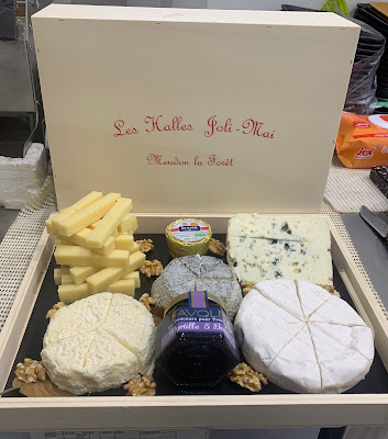 Les Halles Joli-Mai à Meudon