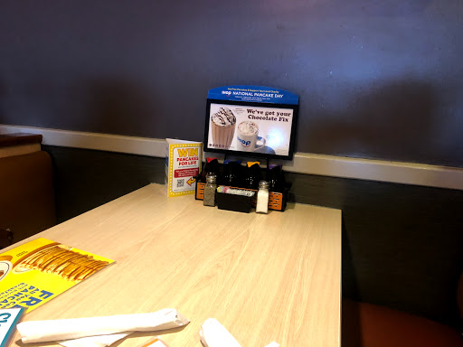 Shopping Mall «Town & Country Shopping Center», reviews and photos, 2615 N Kansas Expy, Springfield, MO 65803, USA