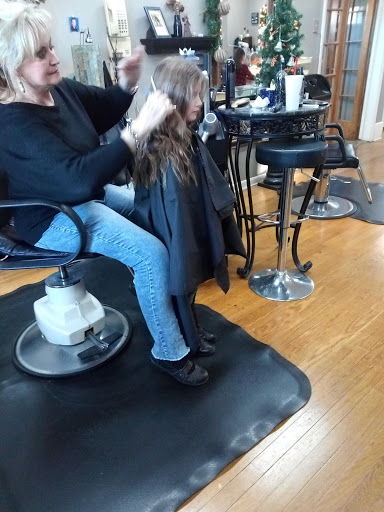 Nail Salon «Design Co Ltd SFH», reviews and photos, 306 Walnut St, Waynesville, NC 28786, USA