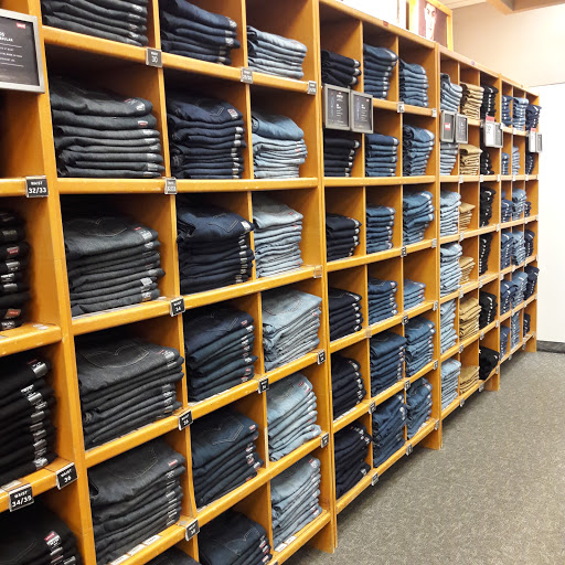 Department Store «Sears», reviews and photos, 3655 SW 22nd St, Coral Gables, FL 33145, USA