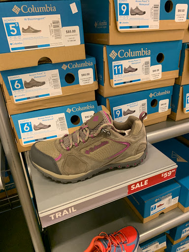 Clothing Store «Columbia Sportswear Outlet Store at Allen Premium Outlets», reviews and photos, 820 Stacy Rd #470, Allen, TX 75013, USA