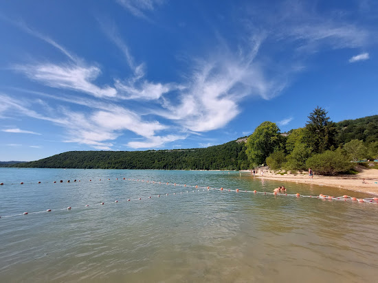 Domaine de Chalain Beach