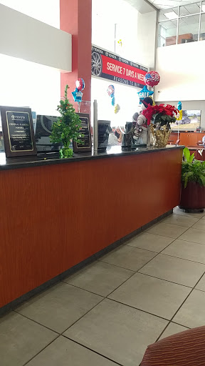 Toyota Dealer «Central Florida Toyota», reviews and photos, 11020 S Orange Blossom Trail, Orlando, FL 32837, USA