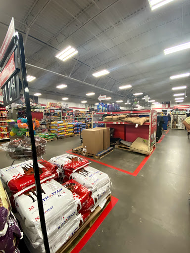 Home Improvement Store «Tractor Supply Co.», reviews and photos, 27400 Tomball Pkwy, Tomball, TX 77375, USA