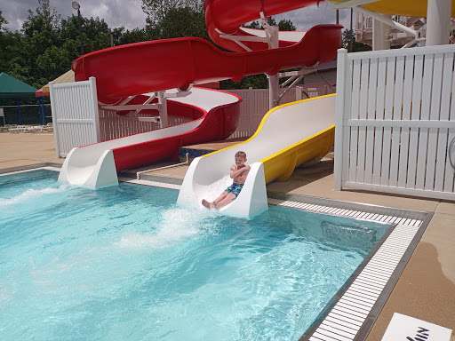 Public Swimming Pool «Union City Swimming Pool», reviews and photos