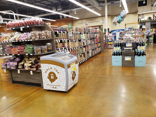 Grocery Store «Fresh Thyme Farmers Market - Kirkwood MO», reviews and photos, 1018 N Kirkwood Rd, Kirkwood, MO 63122, USA