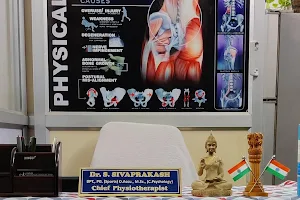 COMPLETE PHYSIOTHERAPY AND PAIN RELIEF CENTRE image