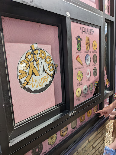 Donut Shop «Voodoo Doughnut», reviews and photos, 22 SW 3rd Ave, Portland, OR 97204, USA