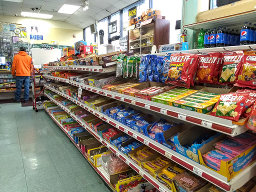 Convenience Store «Smart Stop Convenience Store», reviews and photos, 306 Winthrop St # 9, Taunton, MA 02780, USA