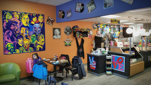 Donut Shop «Peace, Love And Little Donuts Of Green», reviews and photos, 3700 Massillon Rd, Uniontown, OH 44685, USA