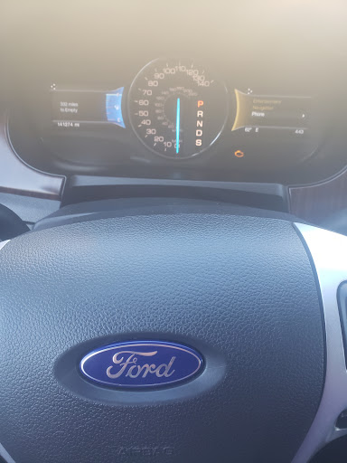 Car Dealer «Golling Chrysler Dodge Jeep Ram of Chelsea», reviews and photos, 1500 S Main St, Chelsea, MI 48118, USA