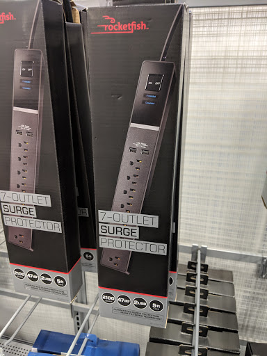 Electronics Store «Best Buy», reviews and photos, 15300 Cedar Ave S, Apple Valley, MN 55124, USA