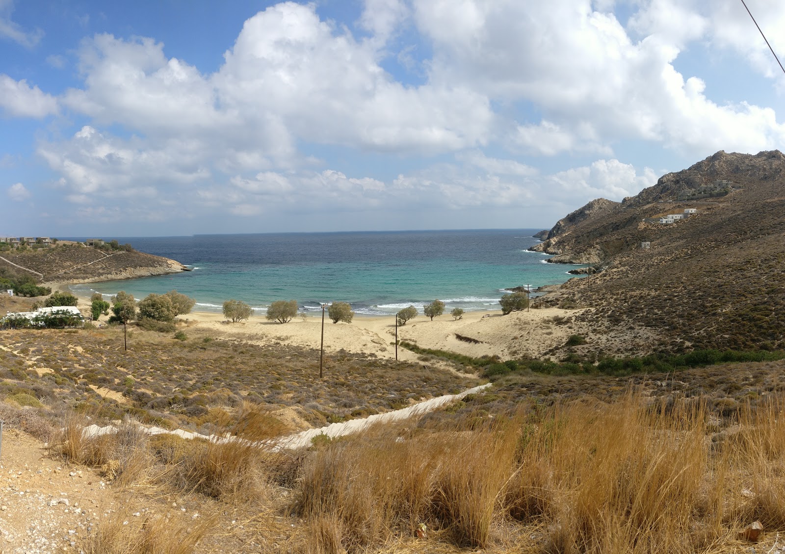 Fotografija Plaža Psili Ammos z majhni več zalivi