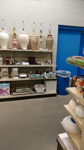 Thrift Store «Goodwill Manasota», reviews and photos, 2715 51st Ave E, Bradenton, FL 34203, USA