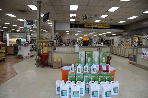 Building Materials Store «Builders Supply Company», reviews and photos, 611 Godfrey Ave S, Fort Payne, AL 35967, USA