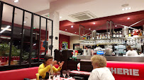 Atmosphère du Restaurant à viande Restaurant La Boucherie à Saint-Contest - n°13