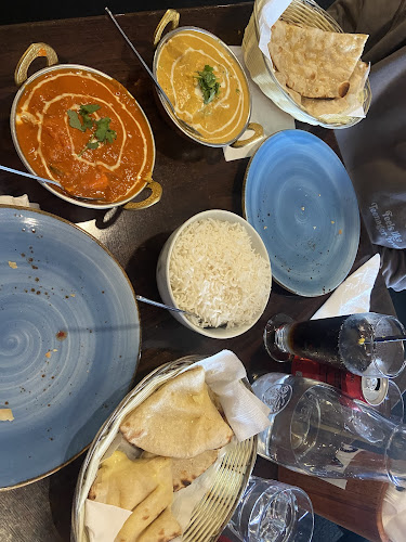 Radha's Indian Restaurant - Restaurant