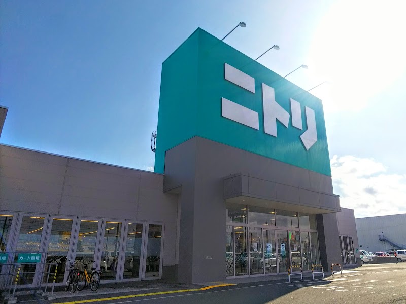 ユニクロ 苫小牧店 北海道苫小牧市新開町 衣料品店 衣料品 グルコミ