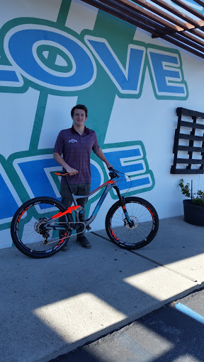 Bicycle Store «Two Wheels One Planet Bicycle Store», reviews and photos, 420 E 17th St, Costa Mesa, CA 92627, USA