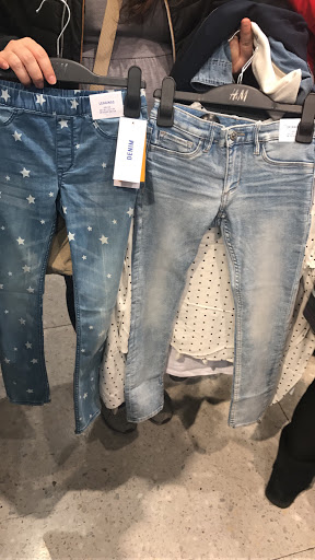 Stores to buy women's jeans dungarees Santiago de Chile