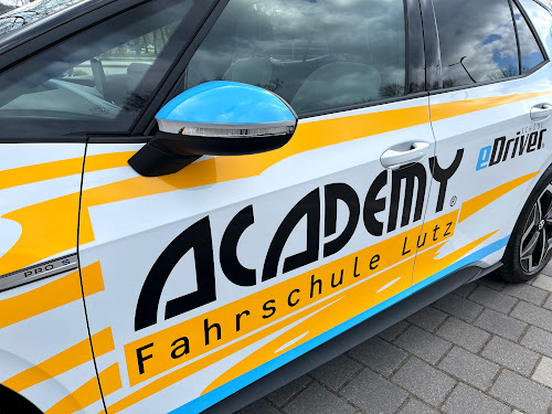ACADEMY Fahrschule Lutz GmbH à Stuttgart